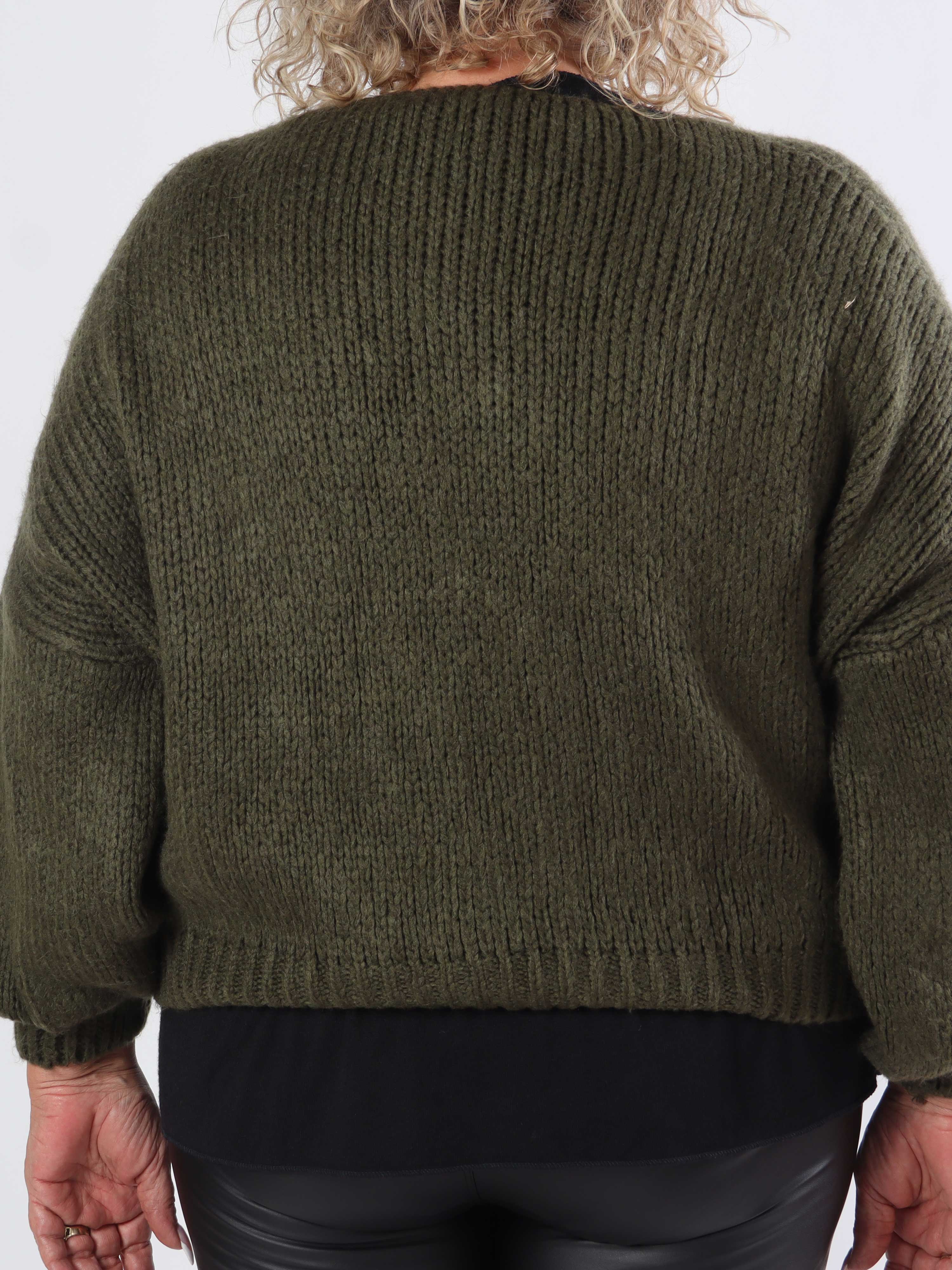 Kimberly - Söt stickad kofta i plusstorlek med rosetter